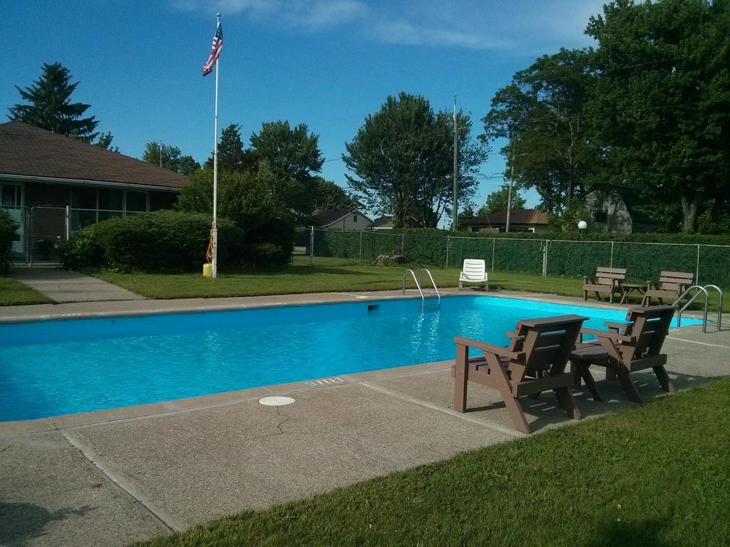 Port Motel Port Colborne Ngoại thất bức ảnh
