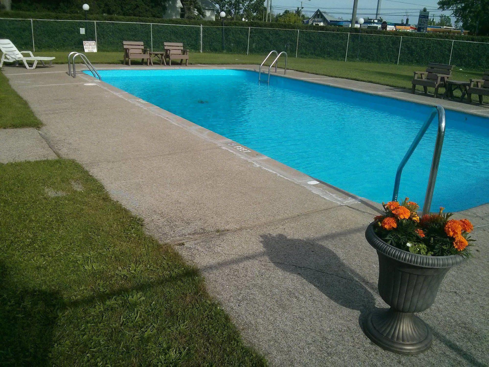 Port Motel Port Colborne Ngoại thất bức ảnh