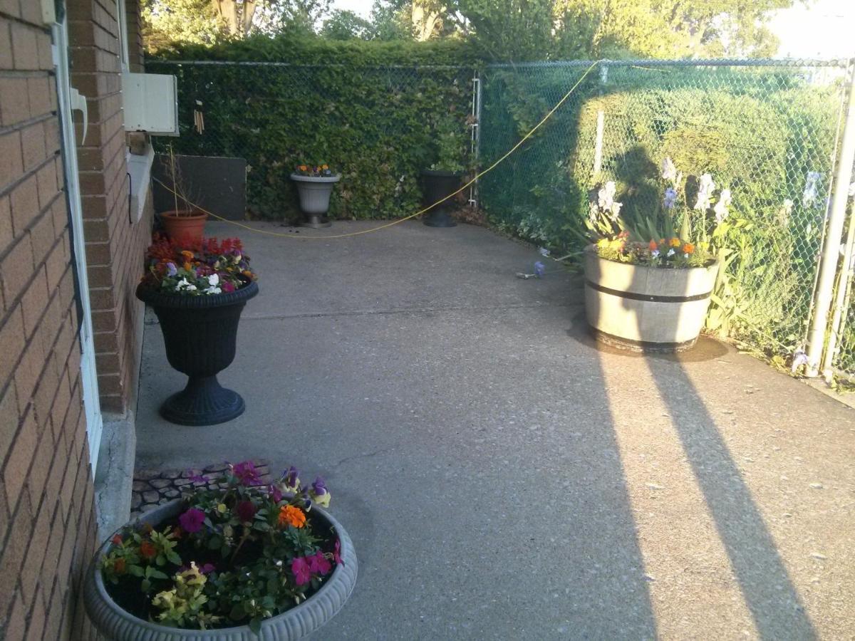 Port Motel Port Colborne Ngoại thất bức ảnh